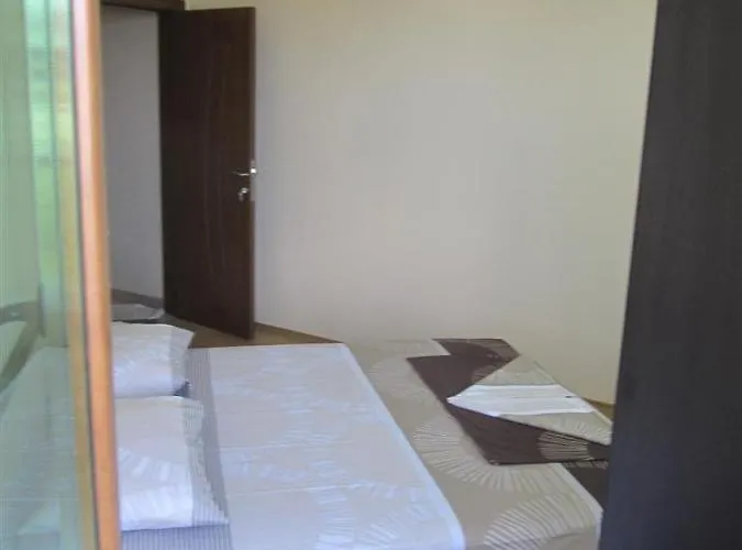 Rayski Zalez Apartment Pomorie